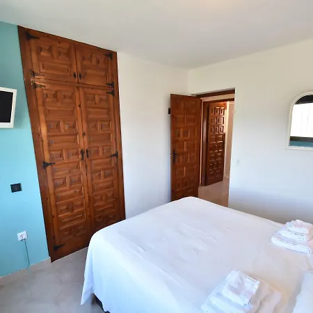 Belvilla By Oyo Casa Alma Villa *